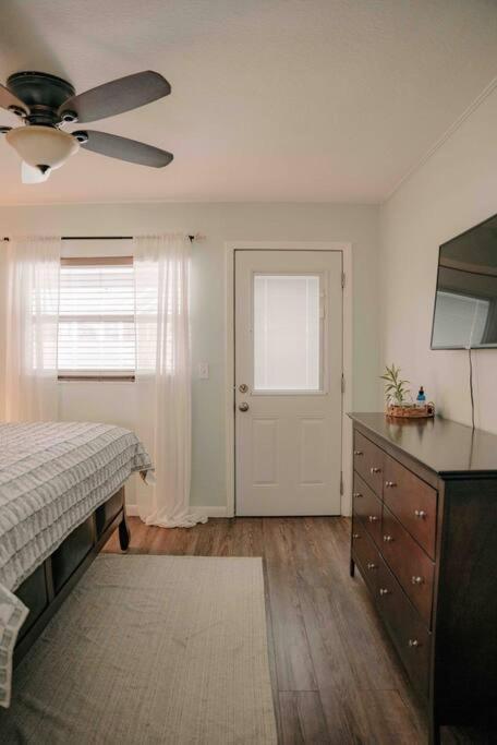Entire Home, Heated Pool, Just 10 Min To Beach! Vero Beach Exteriör bild